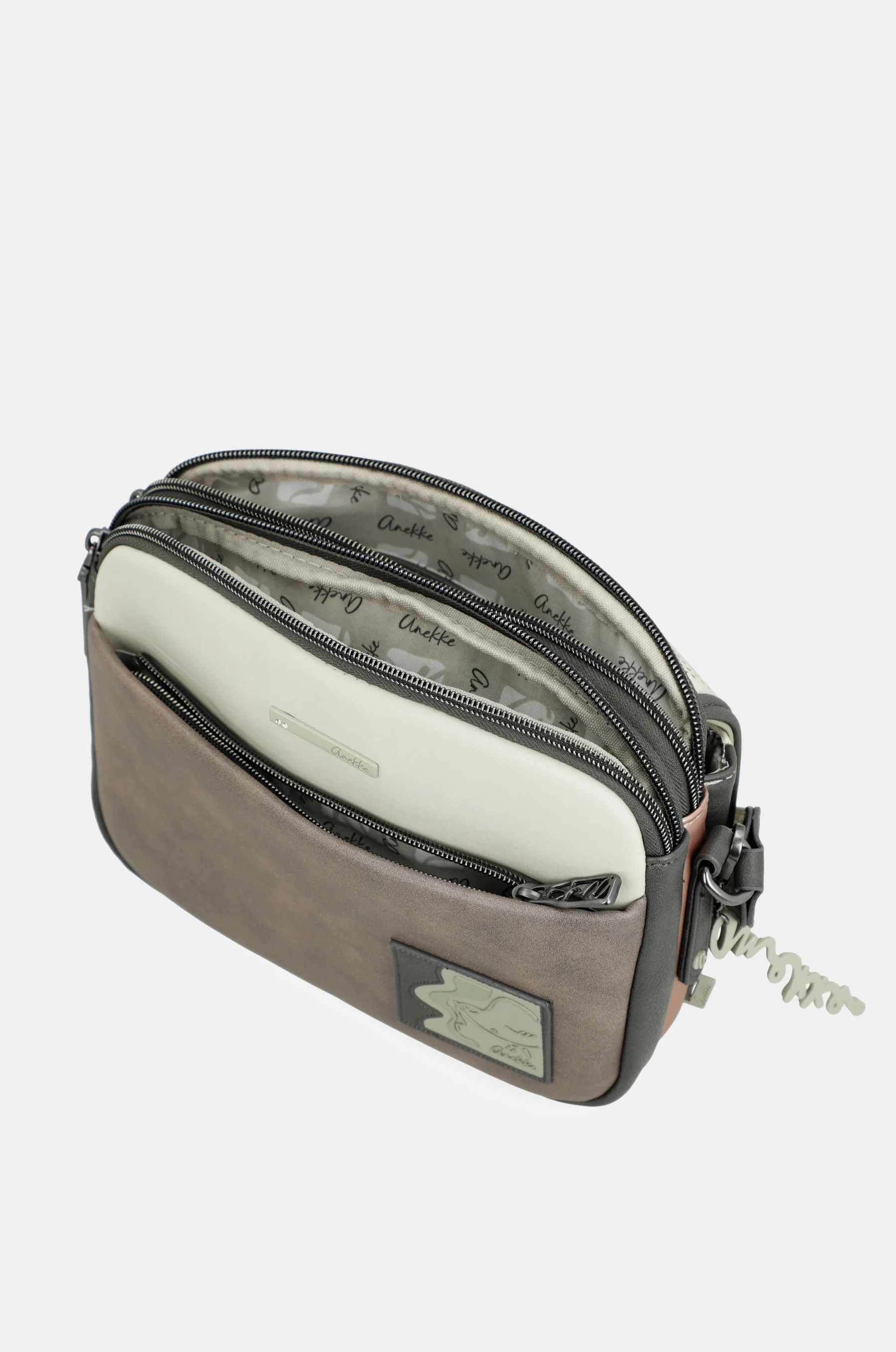Bandolera con solapa Symmetra - Image 9