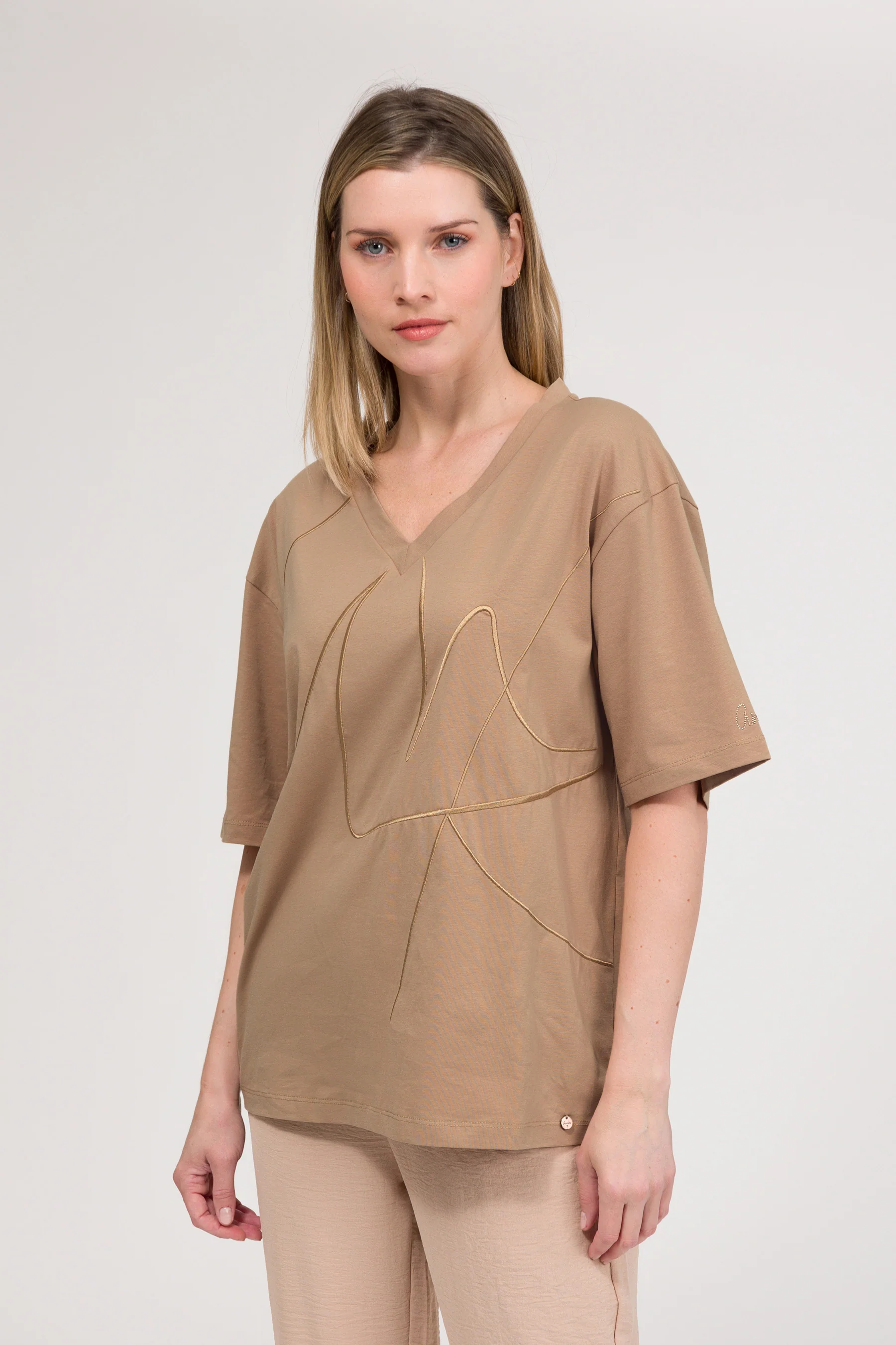 Camiseta beige - Image 2
