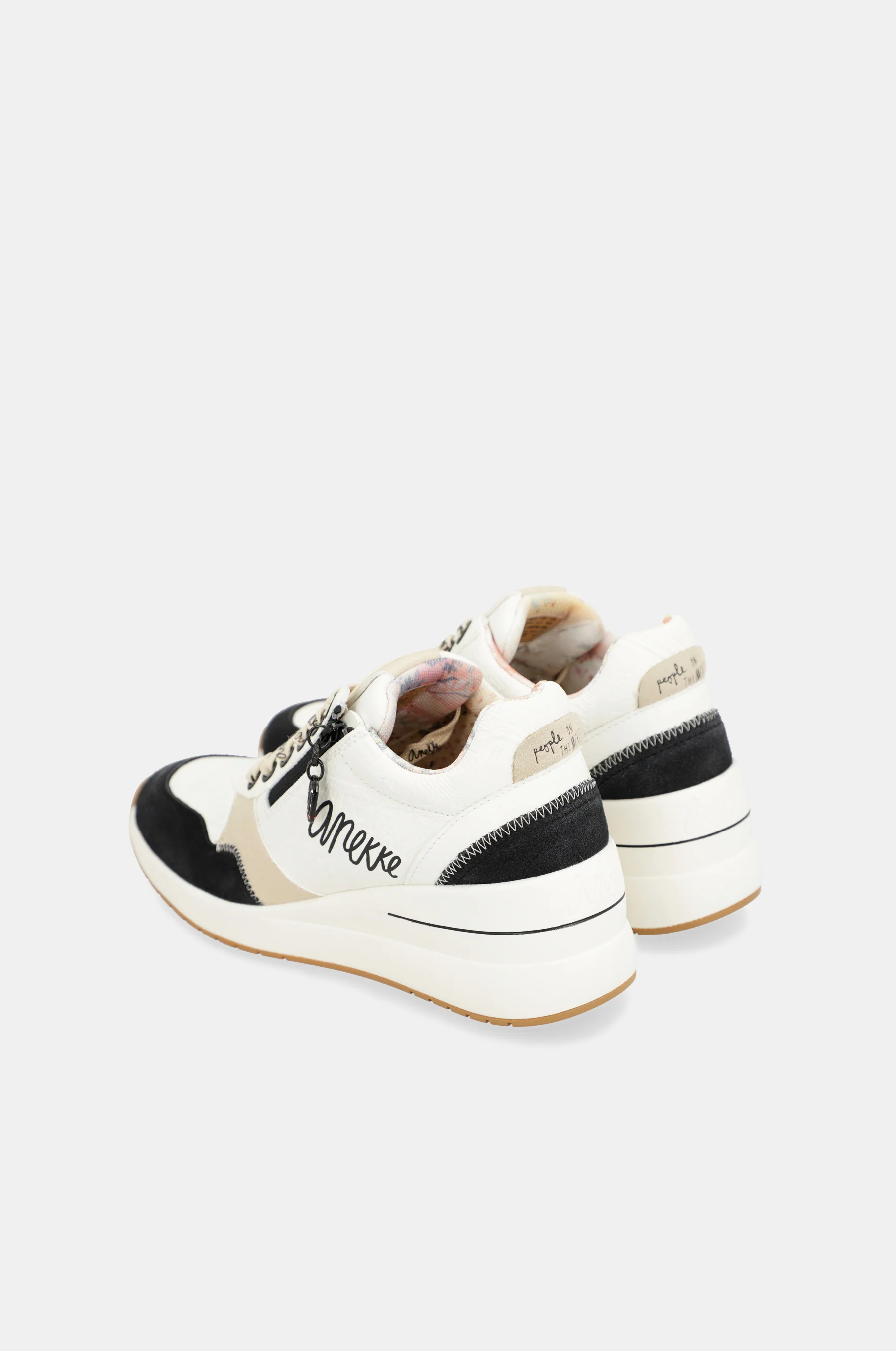 Deportivos con cuña blanco y negro - Image 4