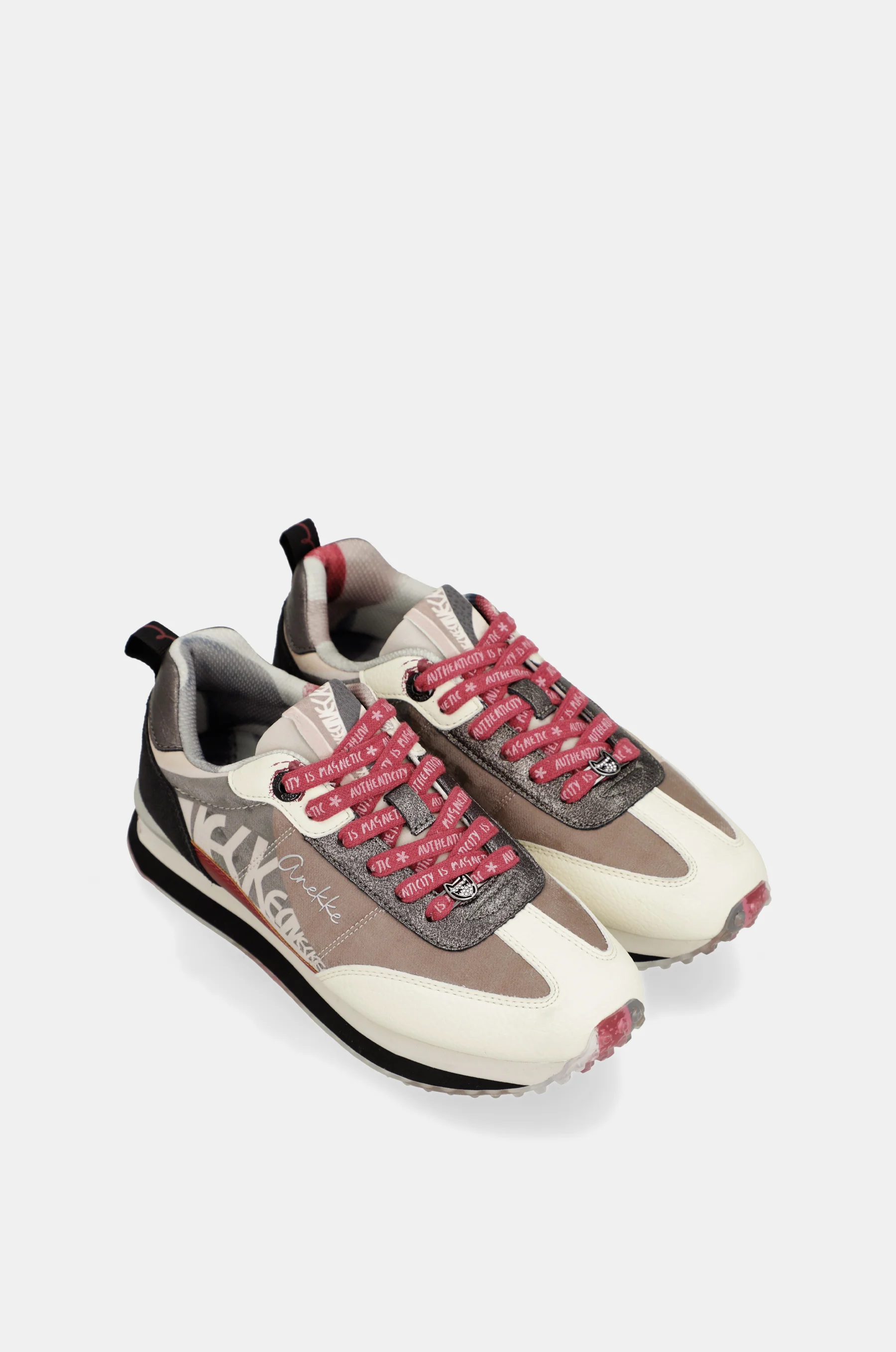 Deportivos rosa y blancos - Image 3