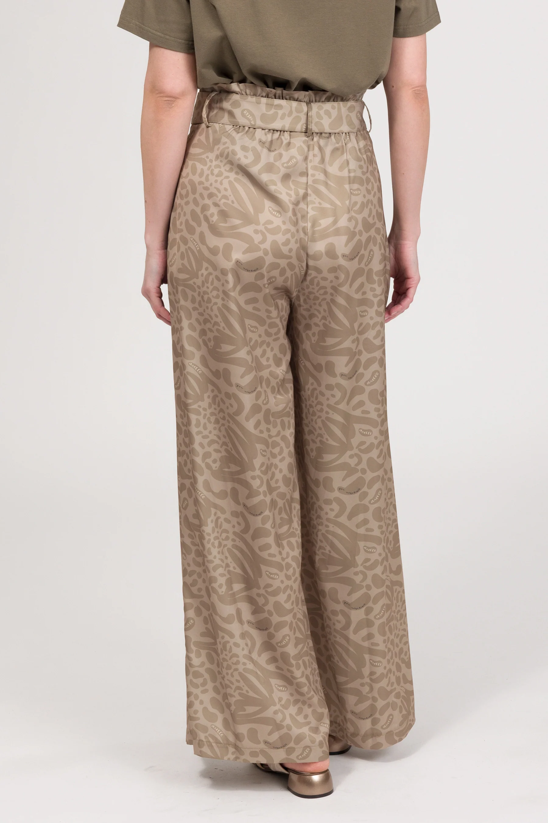 Pantalones Gaia - Image 4