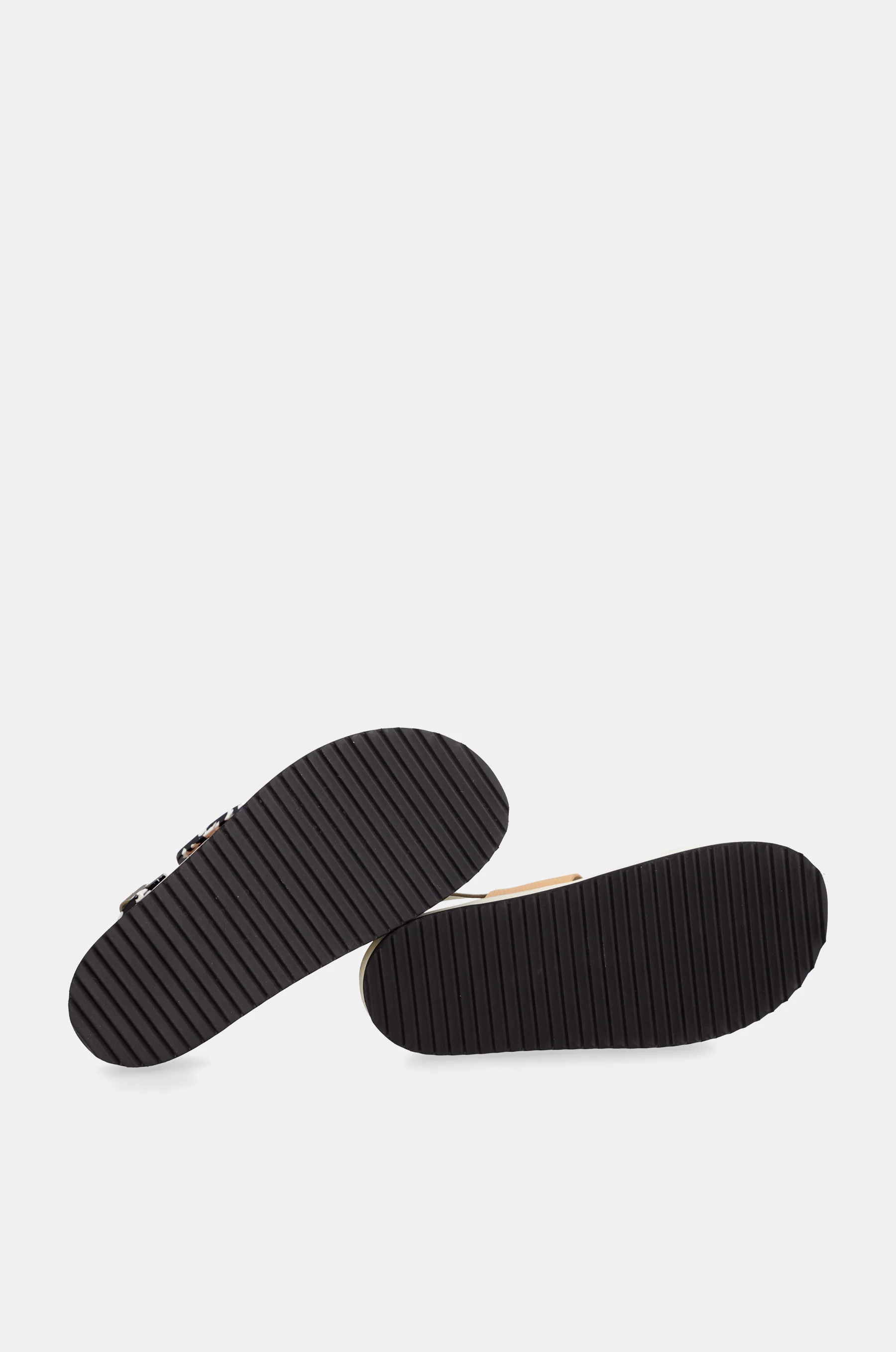 Sandalias plataforma naranjas y negras - Image 7