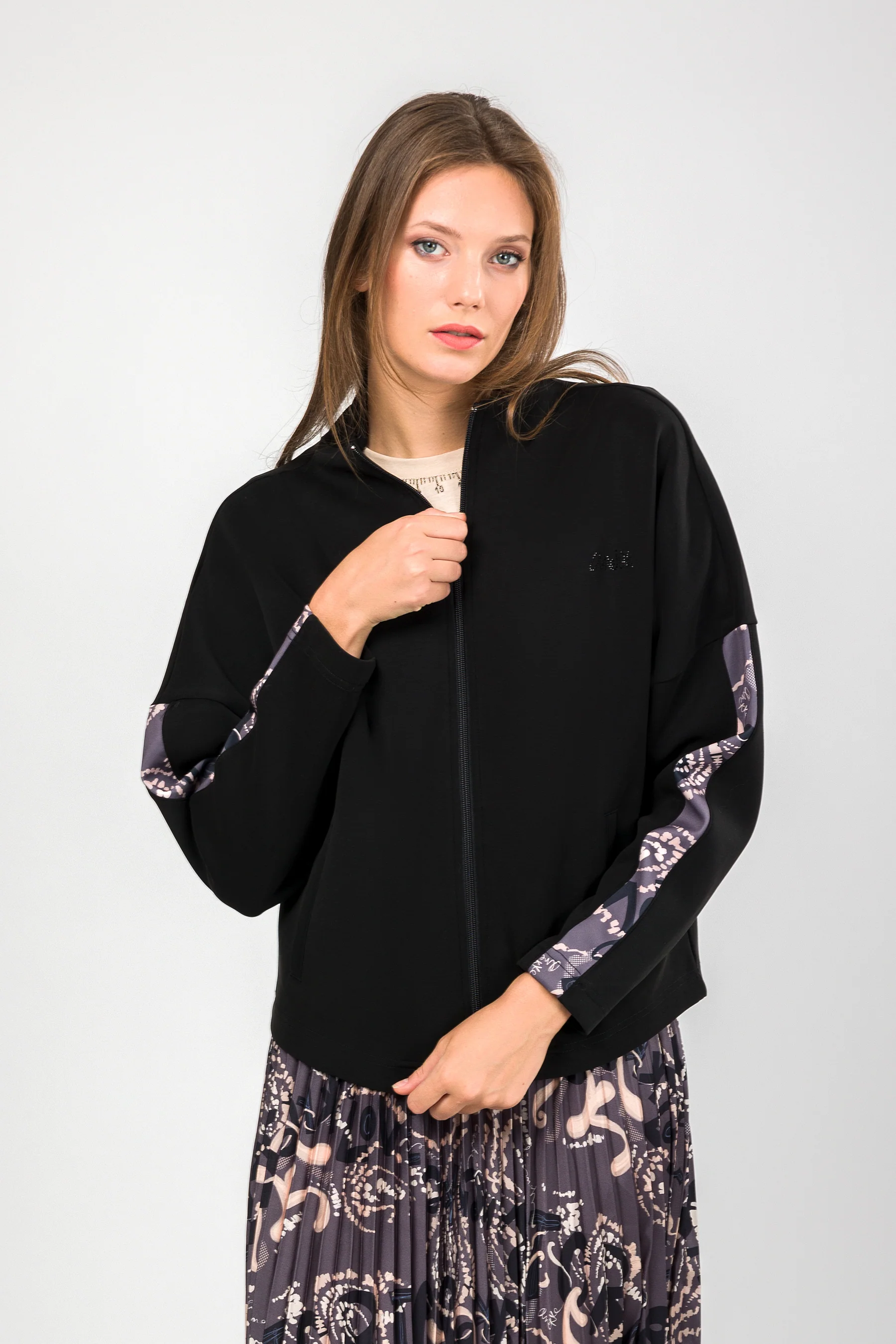 Sudadera negra Real - Image 3
